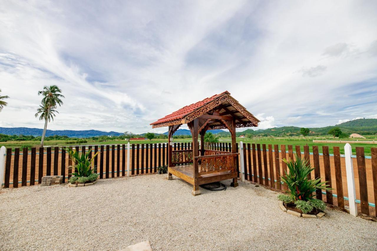 D' Village Cottage Pantai Cenang  Ngoại thất bức ảnh